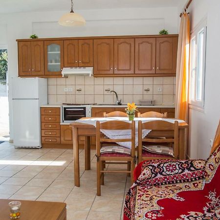 Margarita & Filippos Apartments Corfu Paramonas  المظهر الخارجي الصورة