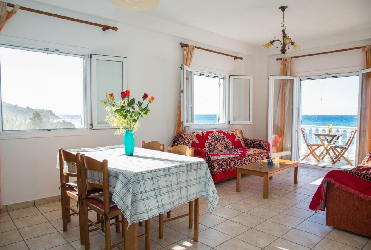 Margarita & Filippos Apartments Corfu Paramonas  المظهر الخارجي الصورة
