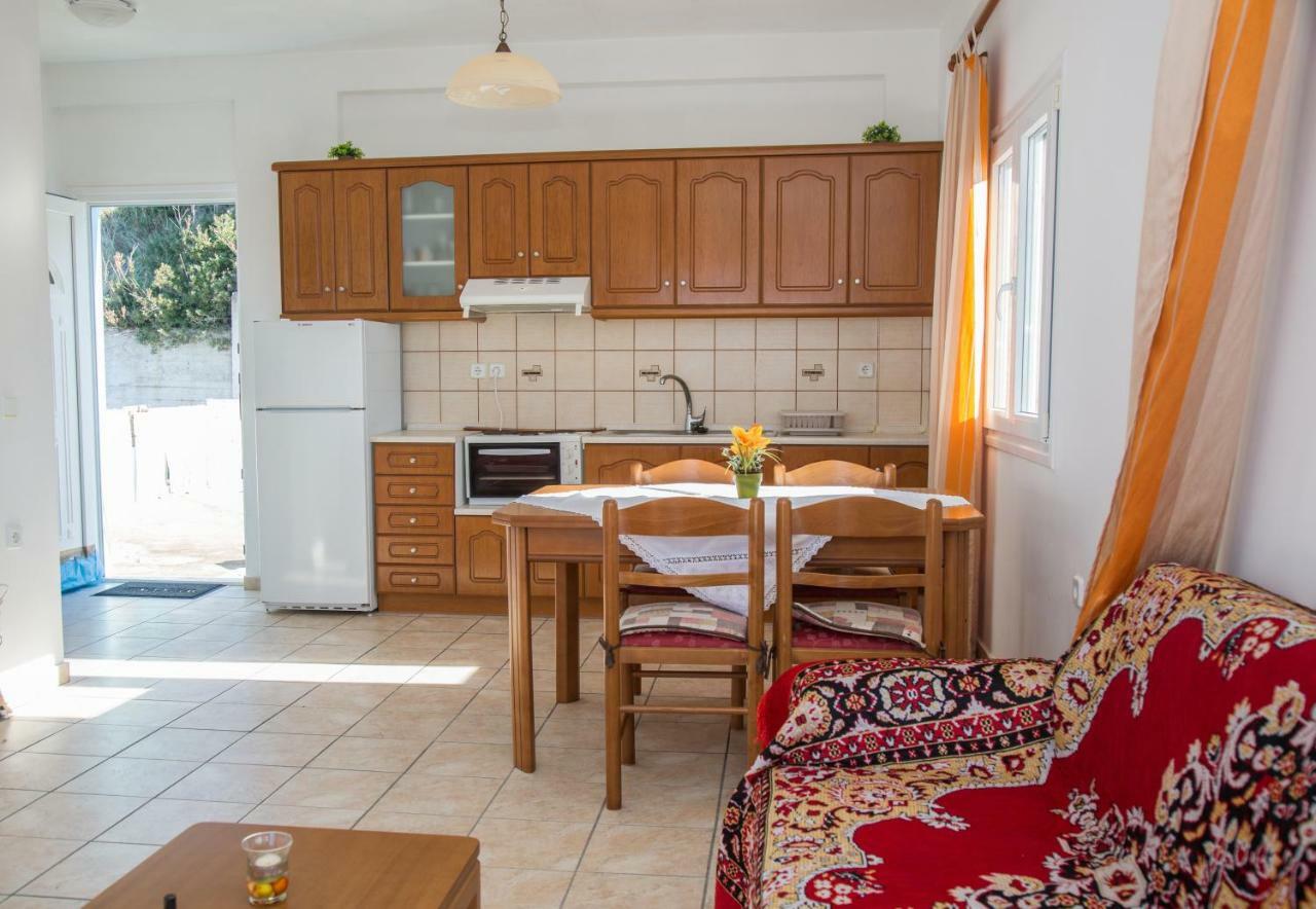Margarita & Filippos Apartments Corfu Paramonas  المظهر الخارجي الصورة