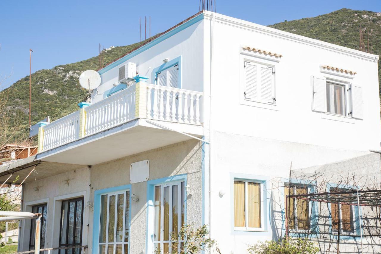 Margarita & Filippos Apartments Corfu Paramonas  المظهر الخارجي الصورة